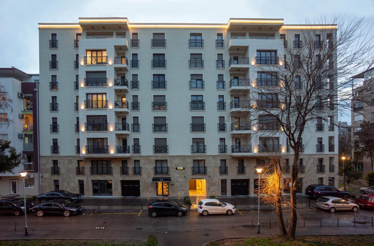 Hotel Lora Belgrade Exterior photo